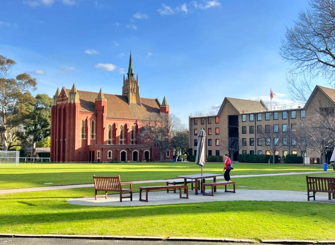 剑桥大学(Cambridge)毕业证书